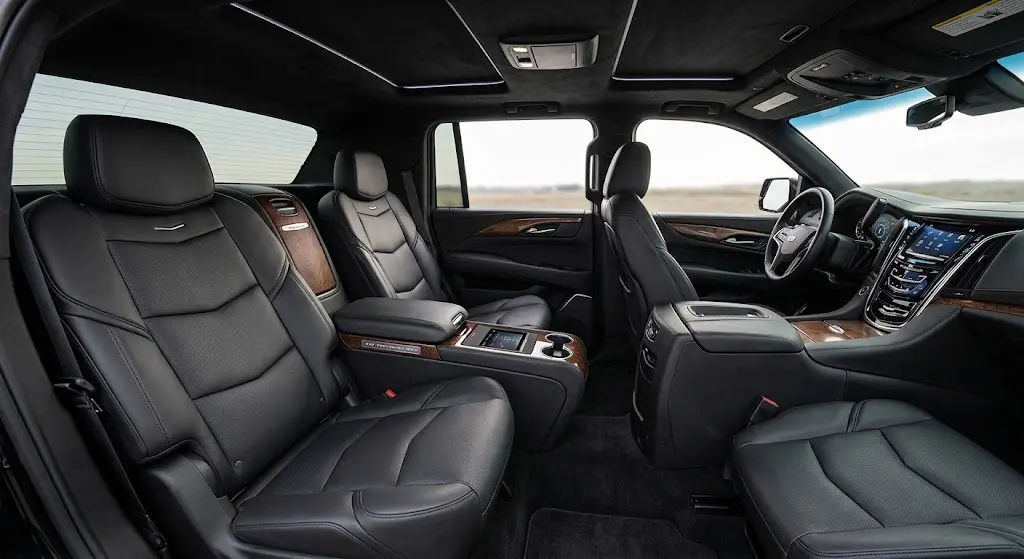 Houston airport private car service driving to Port of Galveston